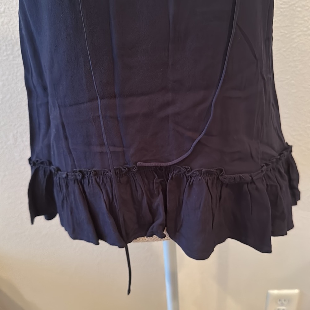 Navy Lace Front Ruffle Tank - Picture 3 of 8